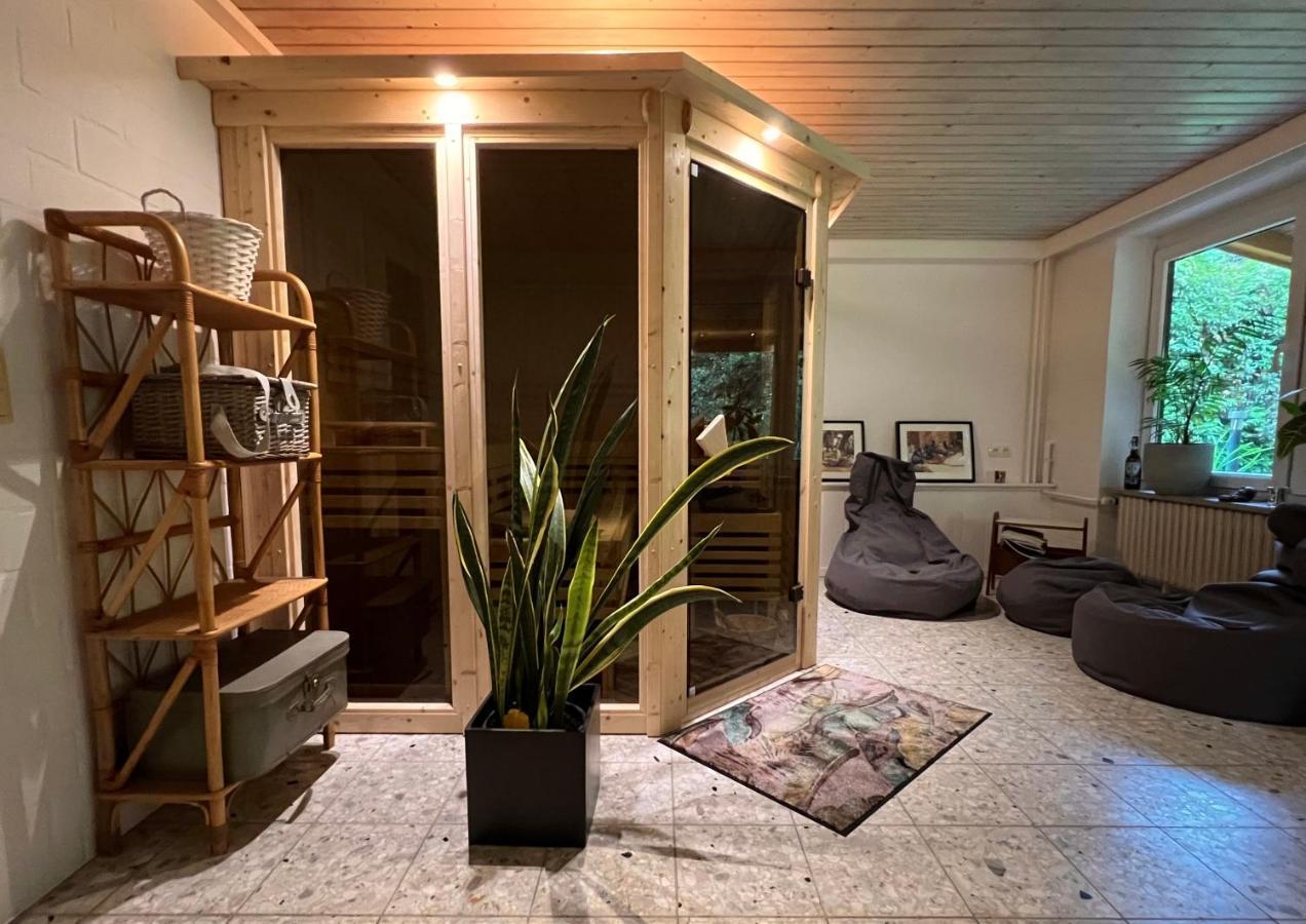 Aussergewoehnliches Haus Mit Sauna, Kamin Und Garten Wilhelmshaven Esterno foto